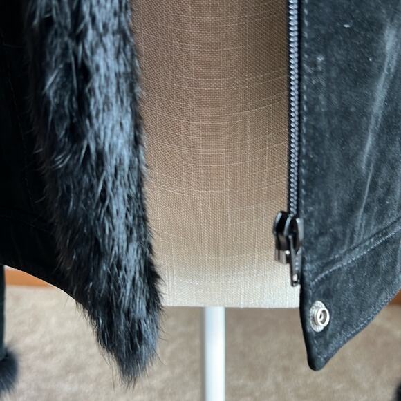 Yvonne Le Marie Black Suede Leather Jacket with Rabbit Fur Trim. Size 12 - Picture 8 of 13
